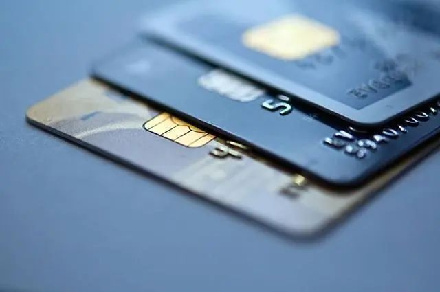<span>刷卡5种愚蠢做法，分分钟毁掉你的信用卡！|盛刷小讲堂</span>(图1)